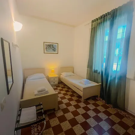 Guest house L'aranceto&stilnovo