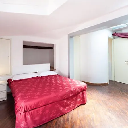 Pensjonat L'aranceto&stilnovo 3*