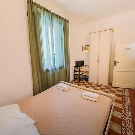 L'aranceto&stilnovo Πανσιόν 3*